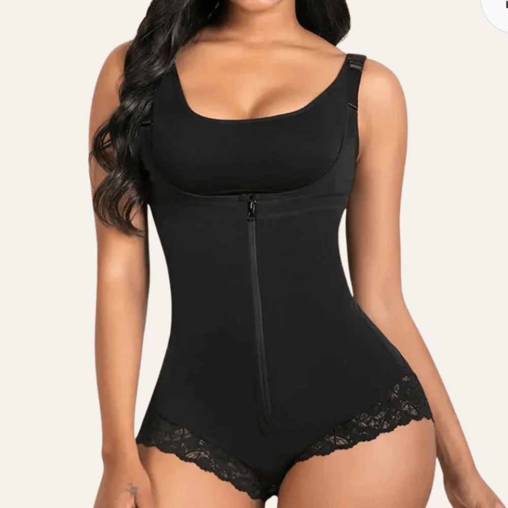 Shape Fx Black One-Piece Shapewear Bodysuit ladies L NWT‎